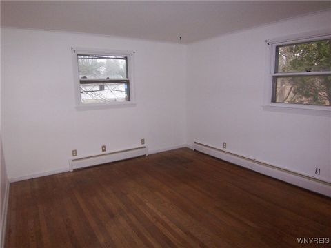 Tiny photo for 8 Lawrence Avenue, Pembroke, NY 14036 (MLS # B1655371)