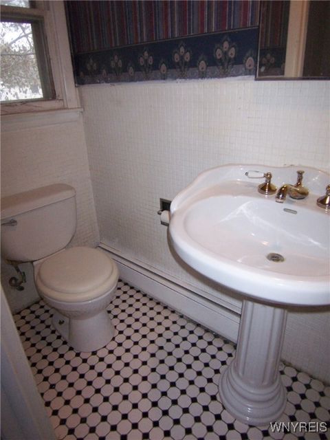 Tiny photo for 8 Lawrence Avenue, Pembroke, NY 14036 (MLS # B1655371)