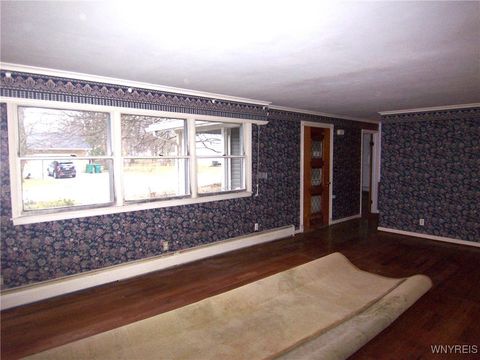 Tiny photo for 8 Lawrence Avenue, Pembroke, NY 14036 (MLS # B1655371)