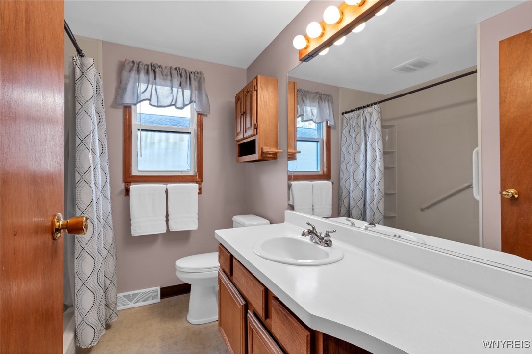 496 Wallace Avenue, North Tonawanda, New York image 26