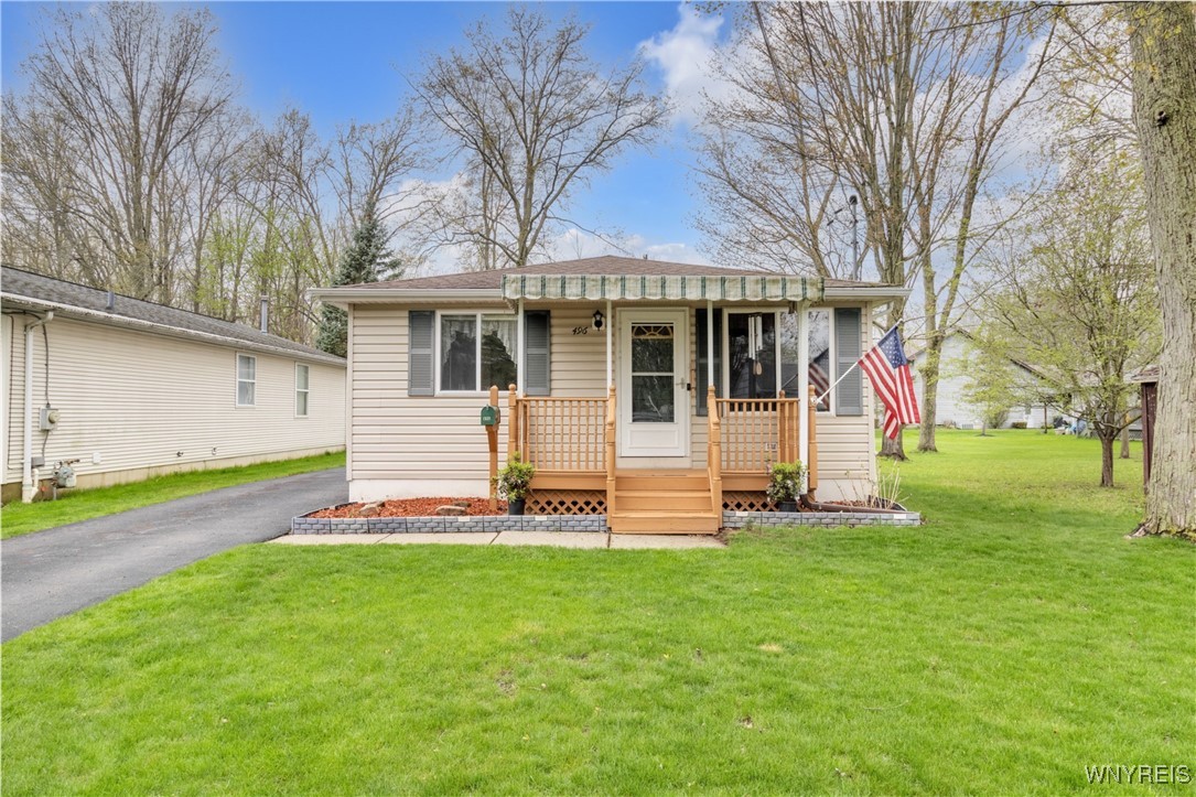 496 Wallace Avenue, North Tonawanda, New York image 1