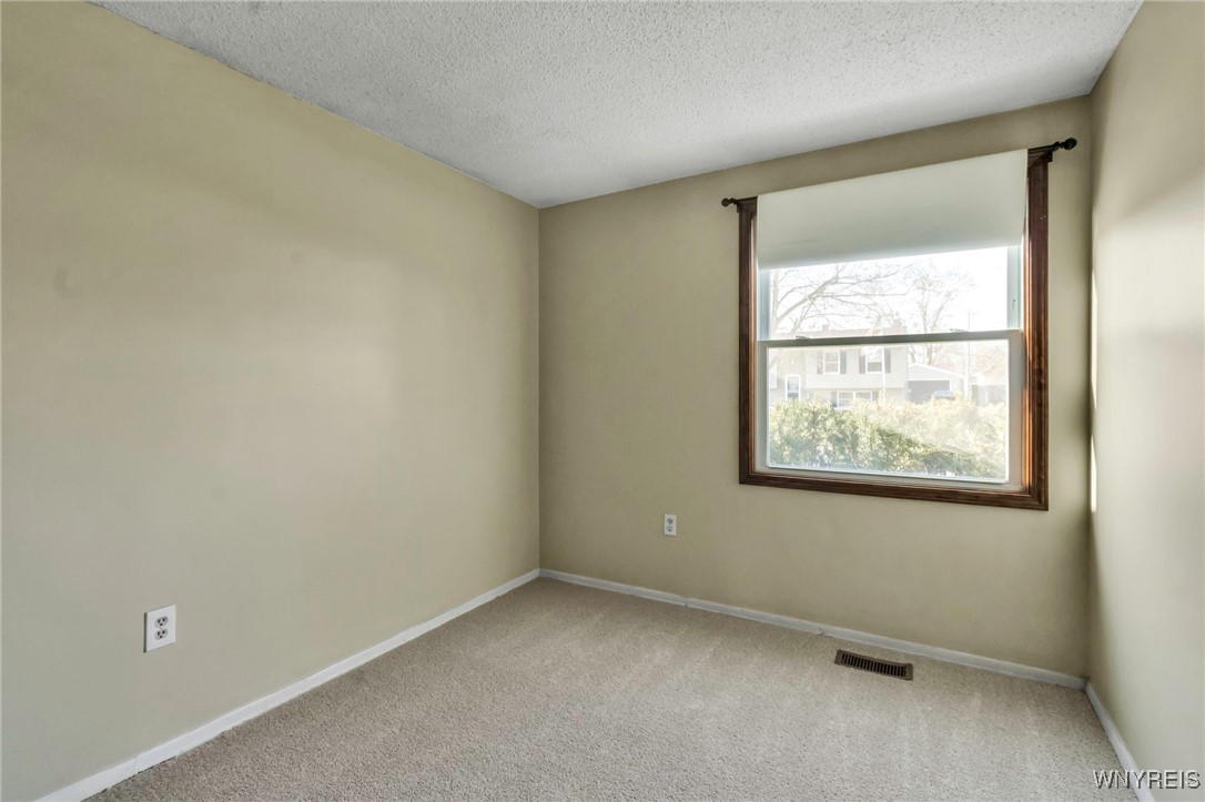 58 Dubonnet Drive, Cheektowaga, New York image 18