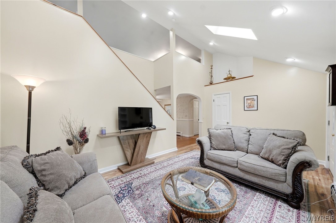 5241 William Street