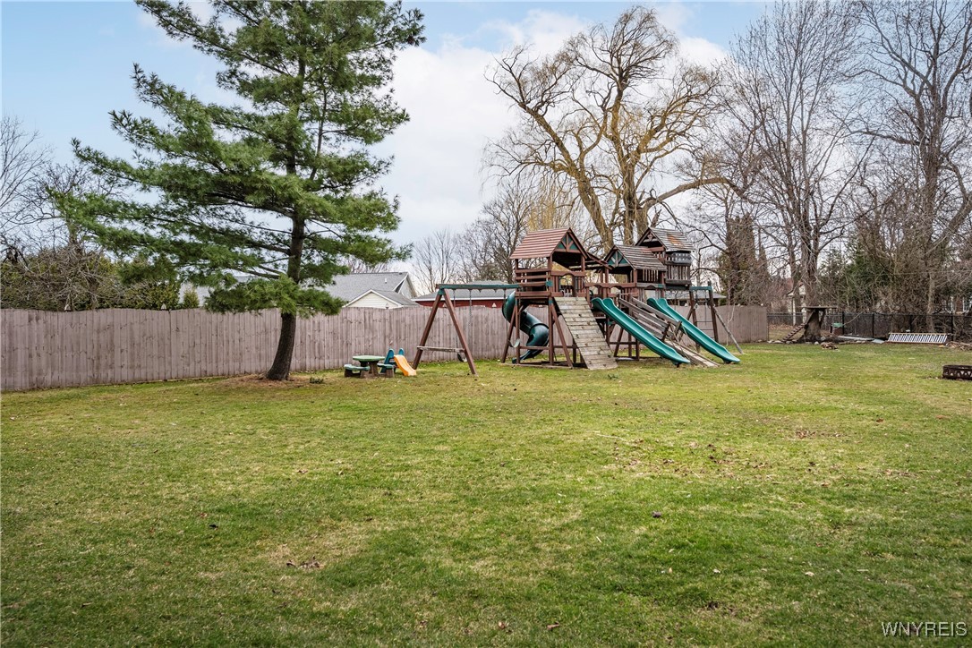 16 Old Orchard Common Cmn, Lancaster, New York image 36