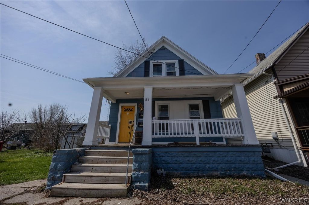 Photo of 86 Guernsey Street, Buffalo, NY 14207 (MLS # B1674498)