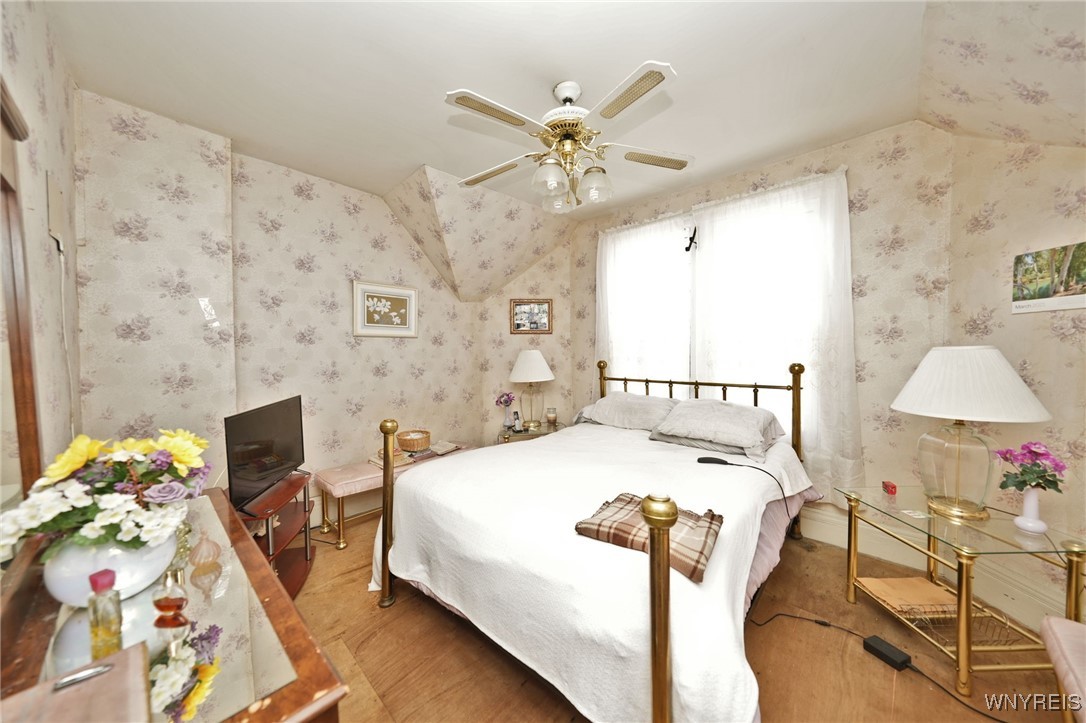 40 Edna Place, Buffalo, New York image 24