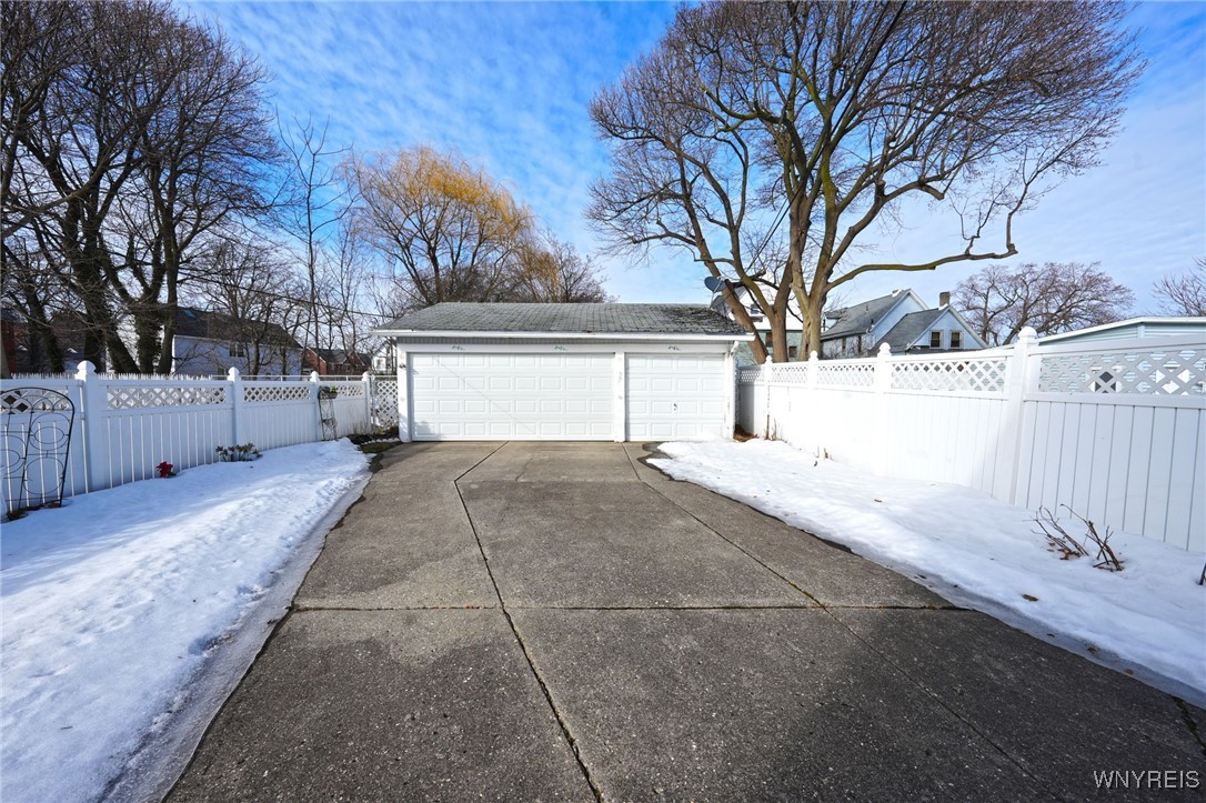 40 Edna Place, Buffalo, New York image 3