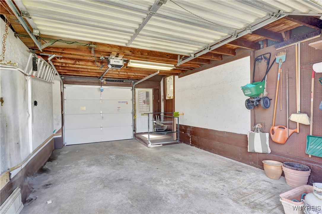 90 Joseph Street, Cheektowaga, New York image 30