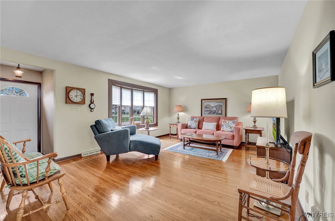90 Joseph Street, Cheektowaga, New York image 8