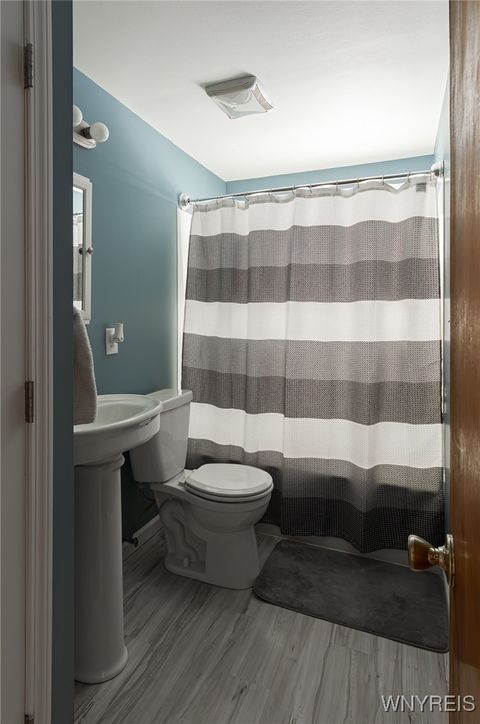 Tiny photo for 379 Orchard Drive, Tonawanda, NY 14223 (MLS # B1660492)