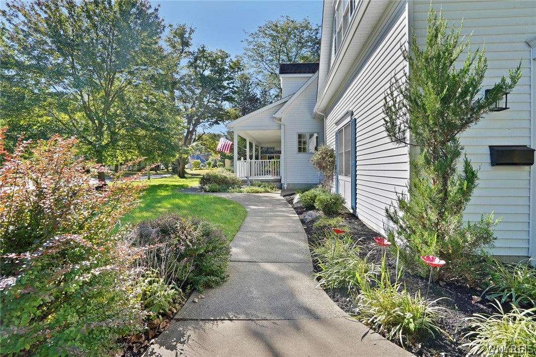 249 Center Street