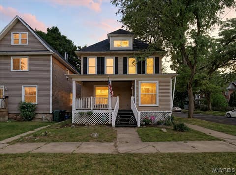 Photo for 376 Tremont Street