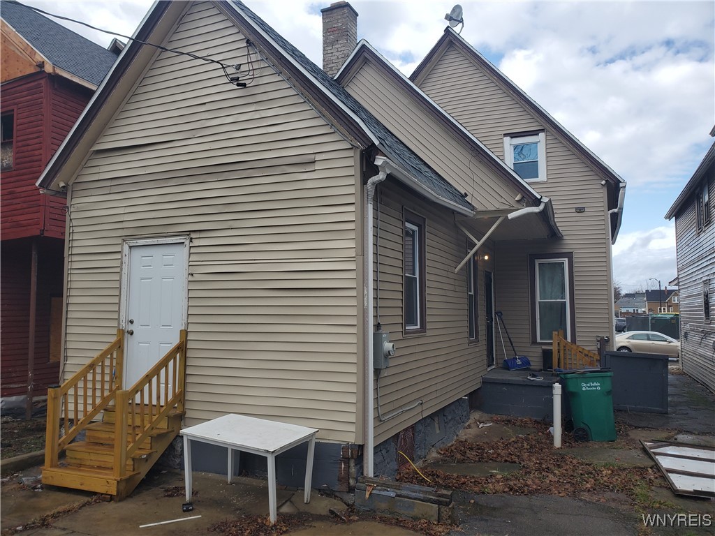 31 Walden Avenue, Buffalo, New York image 2