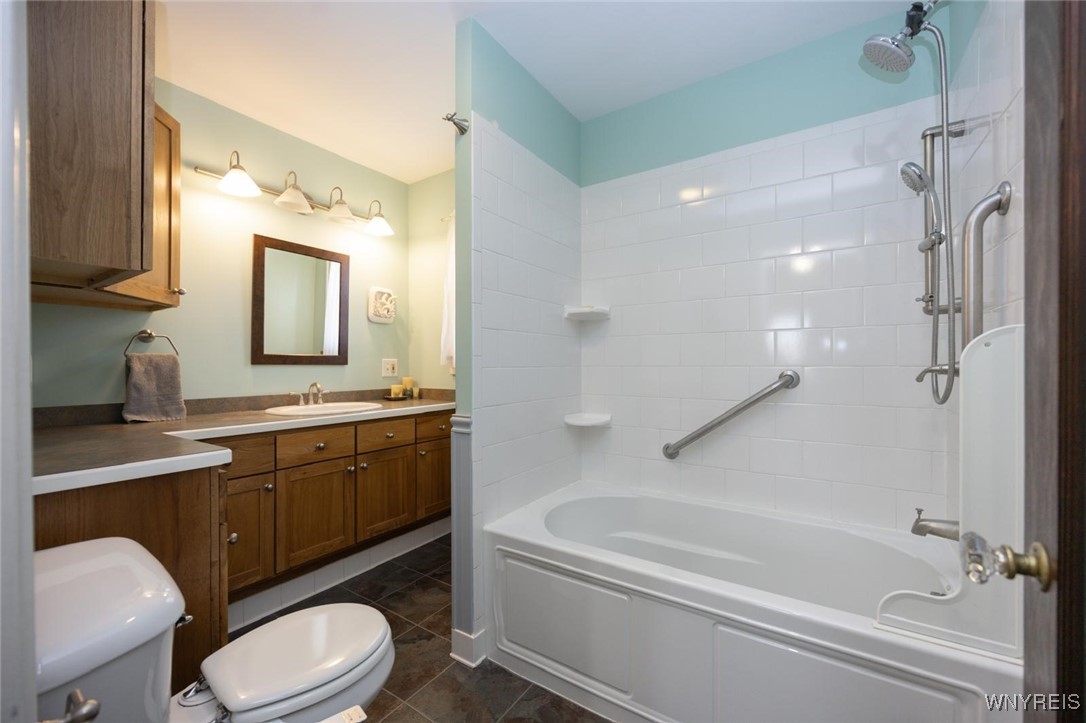 105 Winston Road, Buffalo, New York image 28