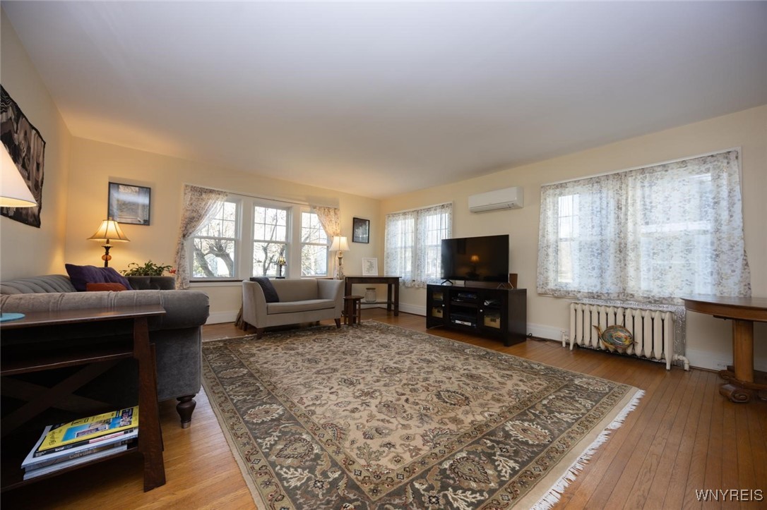105 Winston Road, Buffalo, New York image 9