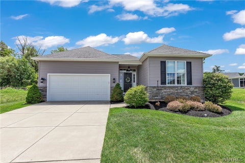 Photo of 5383 Alderbrook Lane, Clarence, NY 14031 (MLS # B1691040)
