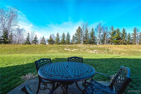 Tiny photo for 5190 Briercliff Drive, Hamburg, NY 14075 (MLS # B1655231)