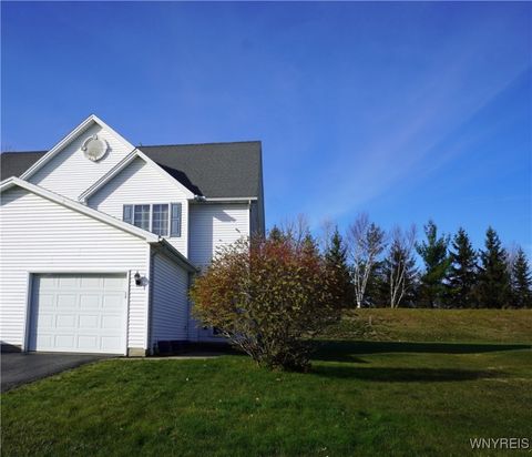 Tiny photo for 5190 Briercliff Drive, Hamburg, NY 14075 (MLS # B1655231)