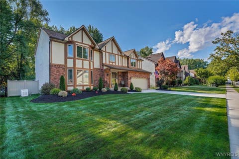 Photo for 27 Lillyridge Drive