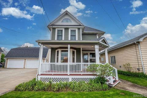 Photo of 170 Central Avenue, Lancaster, NY 14086 (MLS # B1679503)