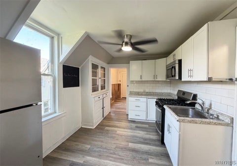Tiny photo for 364 Fargo Avenue #2, Buffalo, NY 14213 (MLS # B1715914)