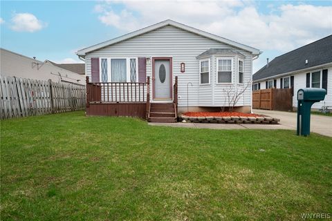 Homes For Sale - 22 Guenther Avenue<br/> Tonawanda, NY 14150