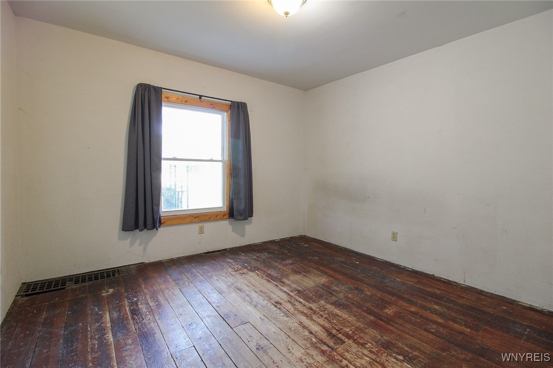 Cambria, New York 14094, United States, 3 Bedrooms Bedrooms, ,1 BathroomBathrooms,Residential,Pending,205908