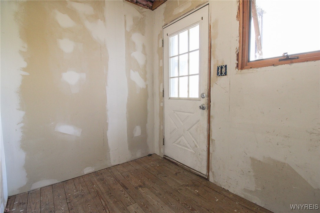 Cambria, New York 14094, United States, 3 Bedrooms Bedrooms, ,1 BathroomBathrooms,Residential,Pending,205908