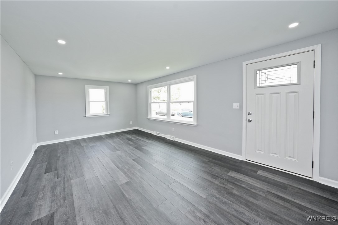 214 Rossler Avenue, Cheektowaga, New York image 6