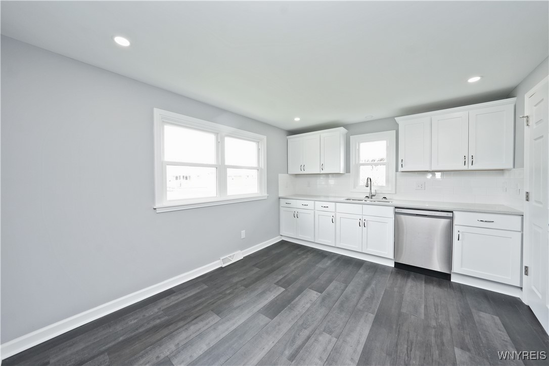 214 Rossler Avenue, Cheektowaga, New York image 11