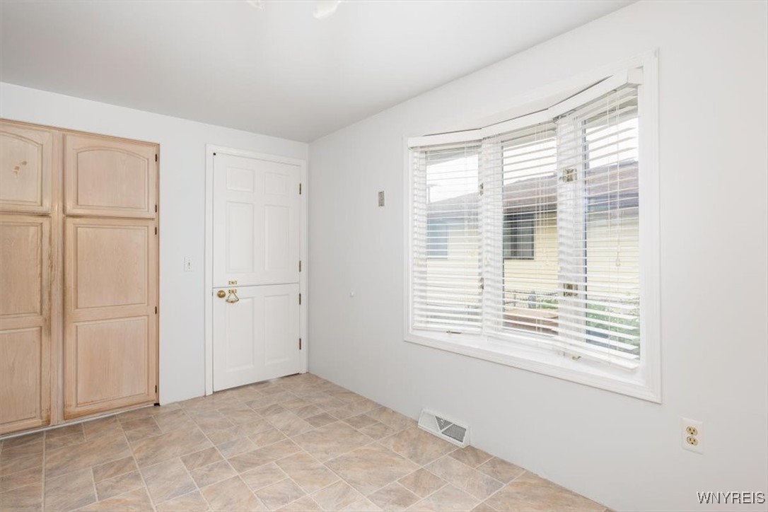 268 Meadowlawn Road, Cheektowaga, New York image 11