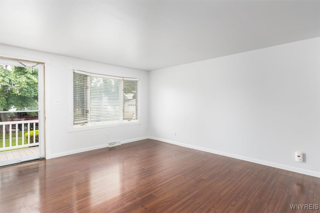 268 Meadowlawn Road, Cheektowaga, New York image 6