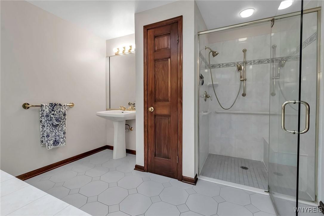 4 Silent Meadow Lane, Orchard Park, New York image 24