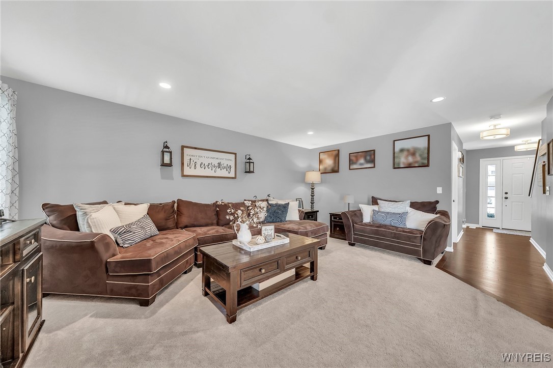 11 Garnet Drive, Cheektowaga, New York image 8