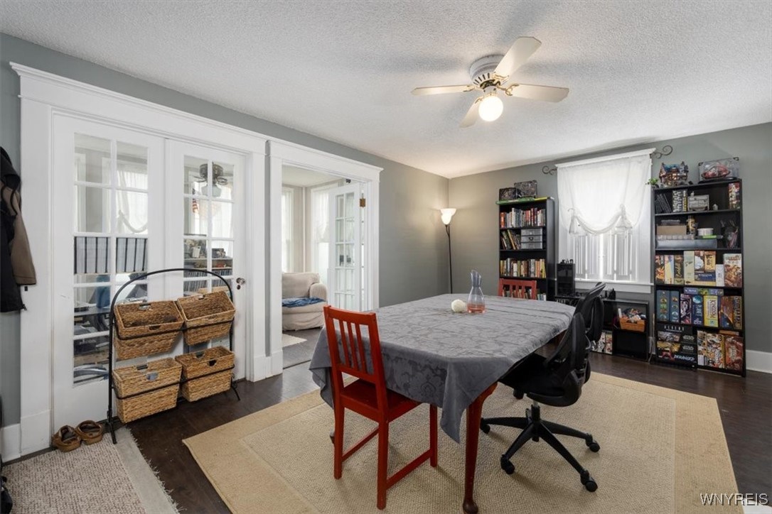432 Pleasant Avenue, Hamburg, New York image 3