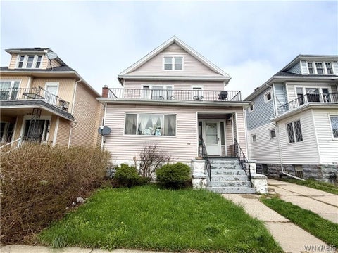 Multifamily For Sale - 182 Brunswick Boulevard<br/> Erie County, Buffalo, NY 14208