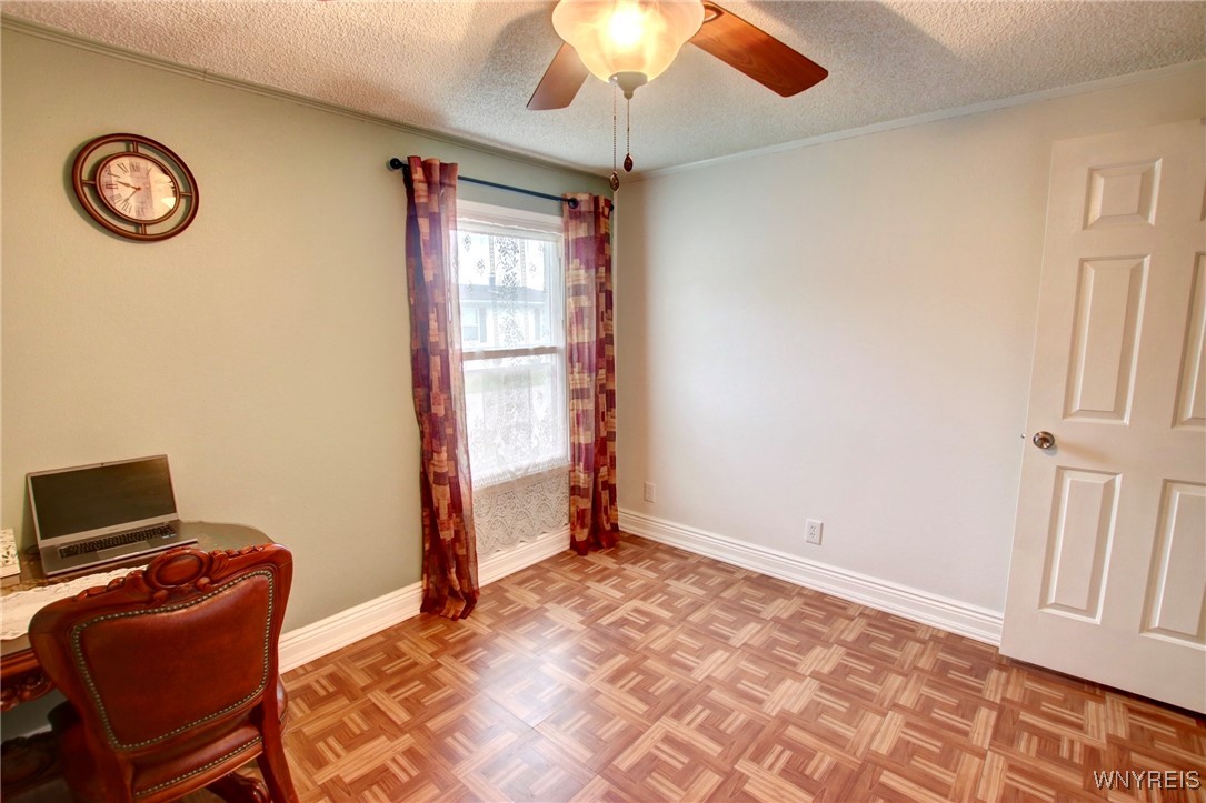 66 Parkside Circle, Cheektowaga, New York image 14