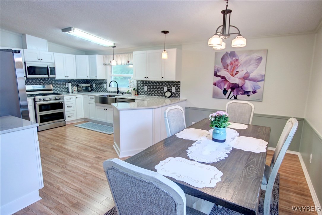 66 Parkside Circle, Cheektowaga, New York image 5