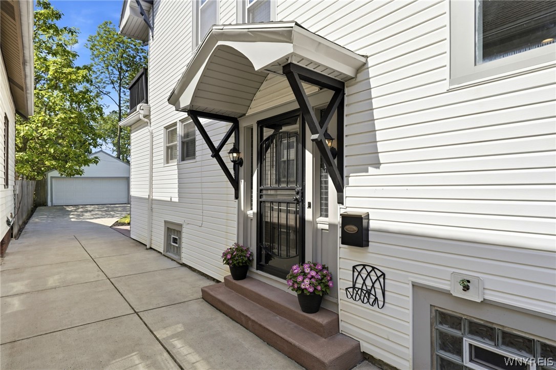 246 Linden Avenue
