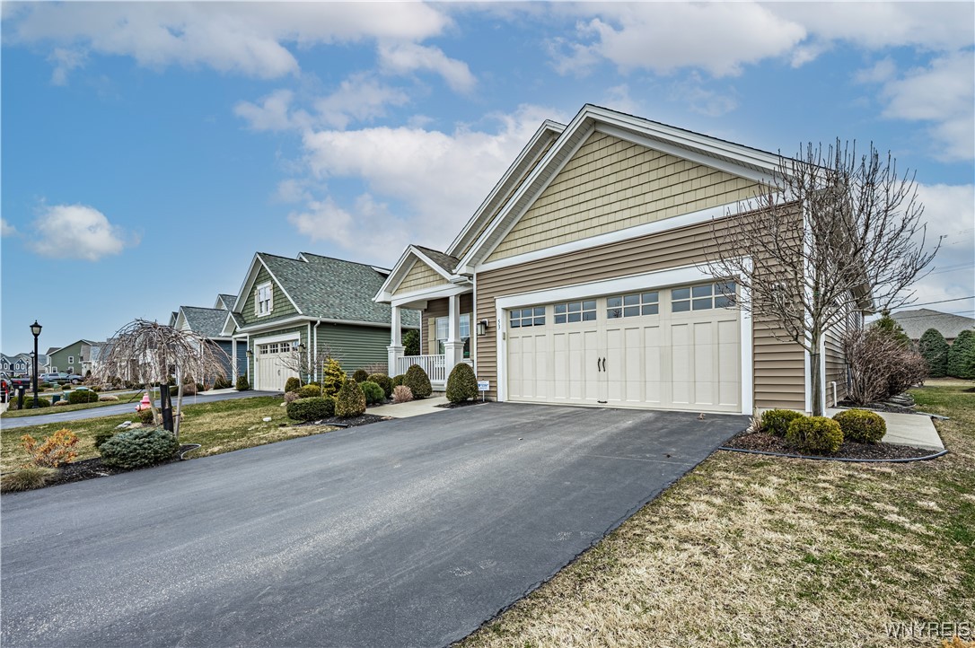 53 Old Tower Lane, Amherst, New York image 3