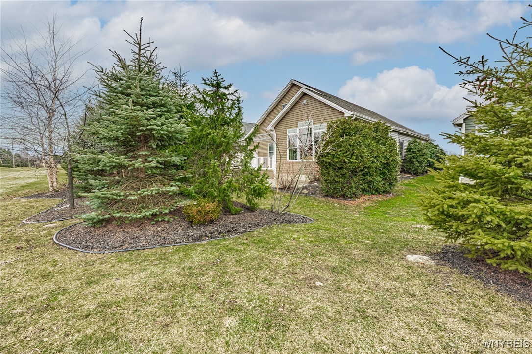 53 Old Tower Lane, Amherst, New York image 13