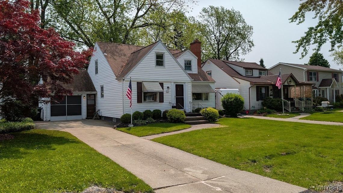 56 Calvert Boulevard, Tonawanda, New York image 3