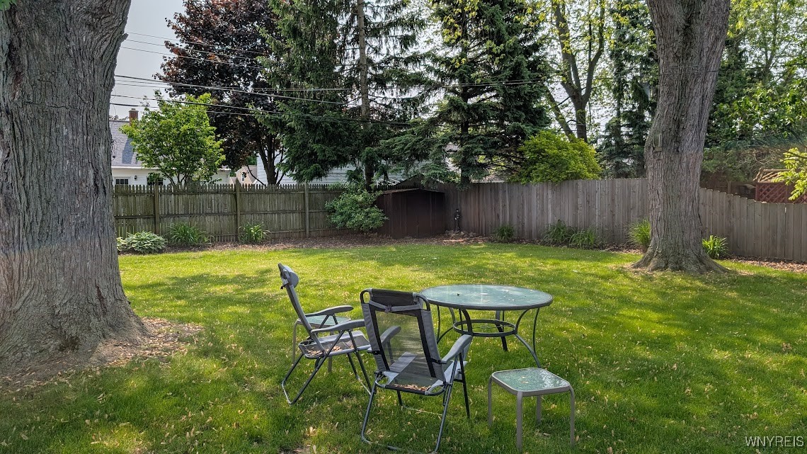 56 Calvert Boulevard, Tonawanda, New York image 6