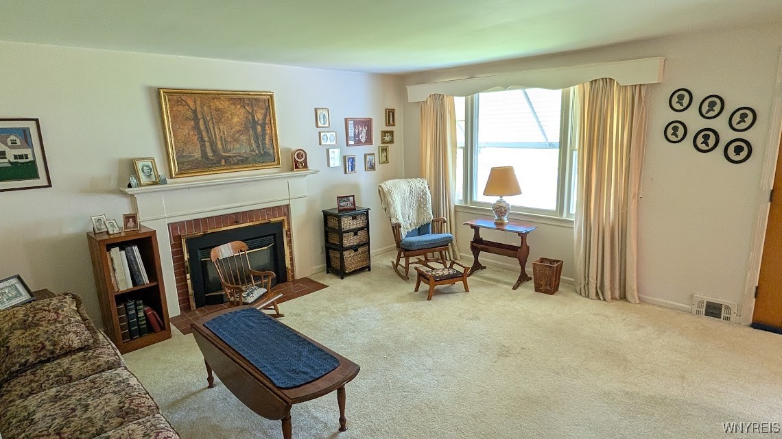 56 Calvert Boulevard, Tonawanda, New York image 17
