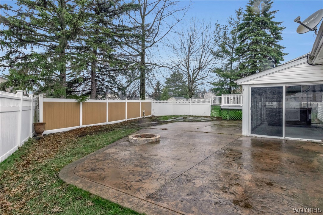 1 Idlebrook Court