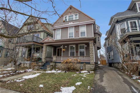 Apartment For Rent - 370 Bryant Street<br/> Buffalo, NY 14222