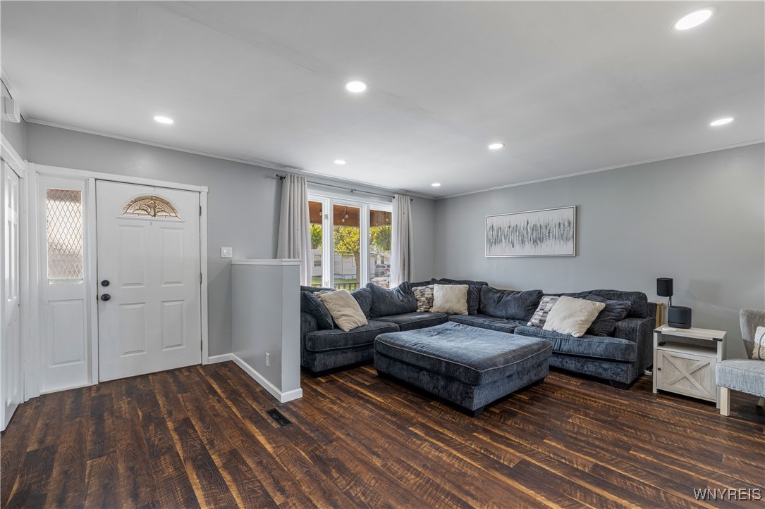 178 Kennedy Road, Cheektowaga, New York image 9
