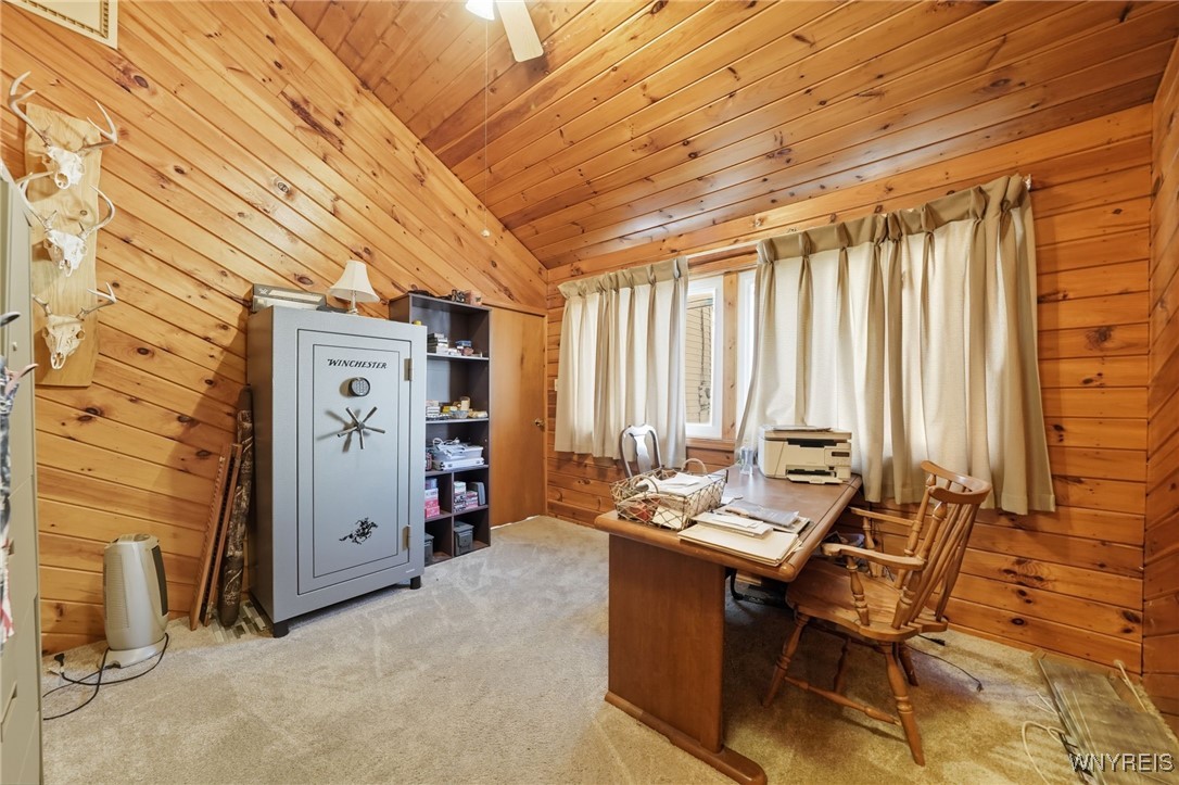 Shelby, New York 14103, United States, 4 Bedrooms Bedrooms, ,2 BathroomsBathrooms,Residential,Active,229661