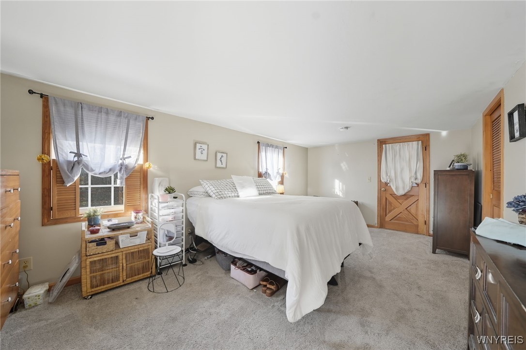 Shelby, New York 14103, United States, 4 Bedrooms Bedrooms, ,2 BathroomsBathrooms,Residential,Active,229661