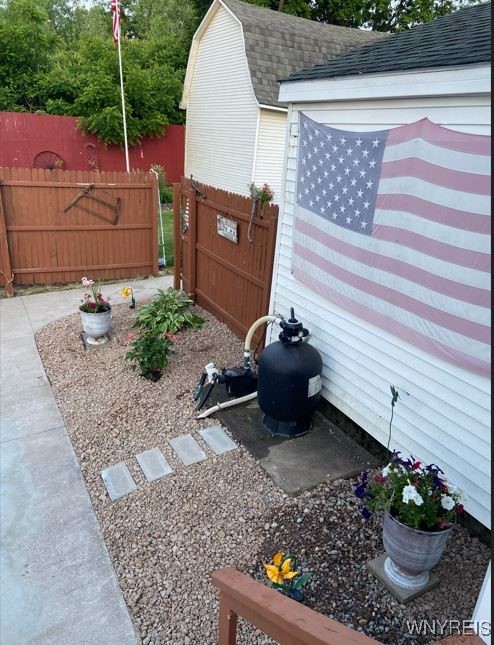 Shelby, New York 14103, United States, 4 Bedrooms Bedrooms, ,2 BathroomsBathrooms,Residential,Active,229661